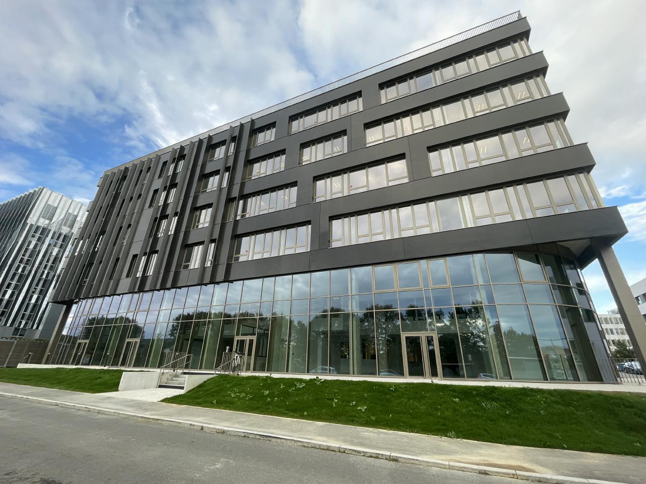 Bureau Cesson-Sévigné 657m² Location bureau Cesson-Sévigné Ille-et-Vilaine OLBUR2316953 0